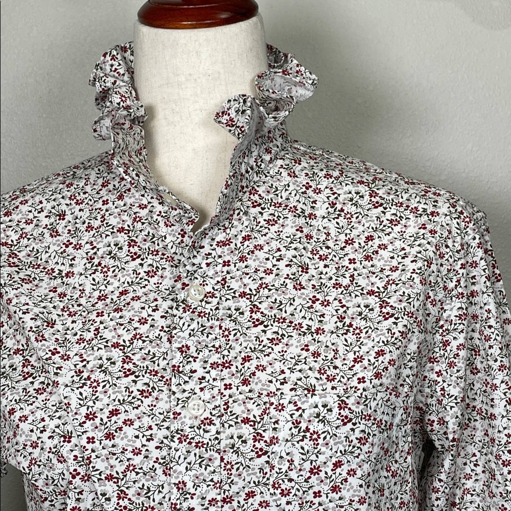 Upcycled Repurposed White Floral Ruffle Collar Button Up Shirt Preppy Size Small - Picture 2 of 15